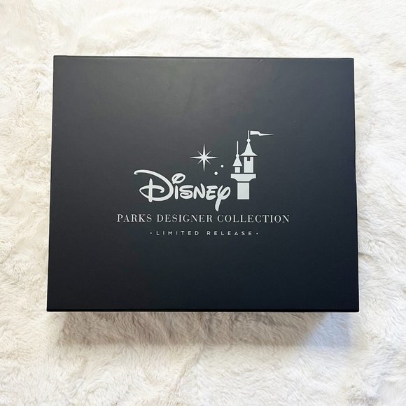 Disney Parks Designer Collection Minnie Mouse Ear Headband by
Betsey Johnson main image 4